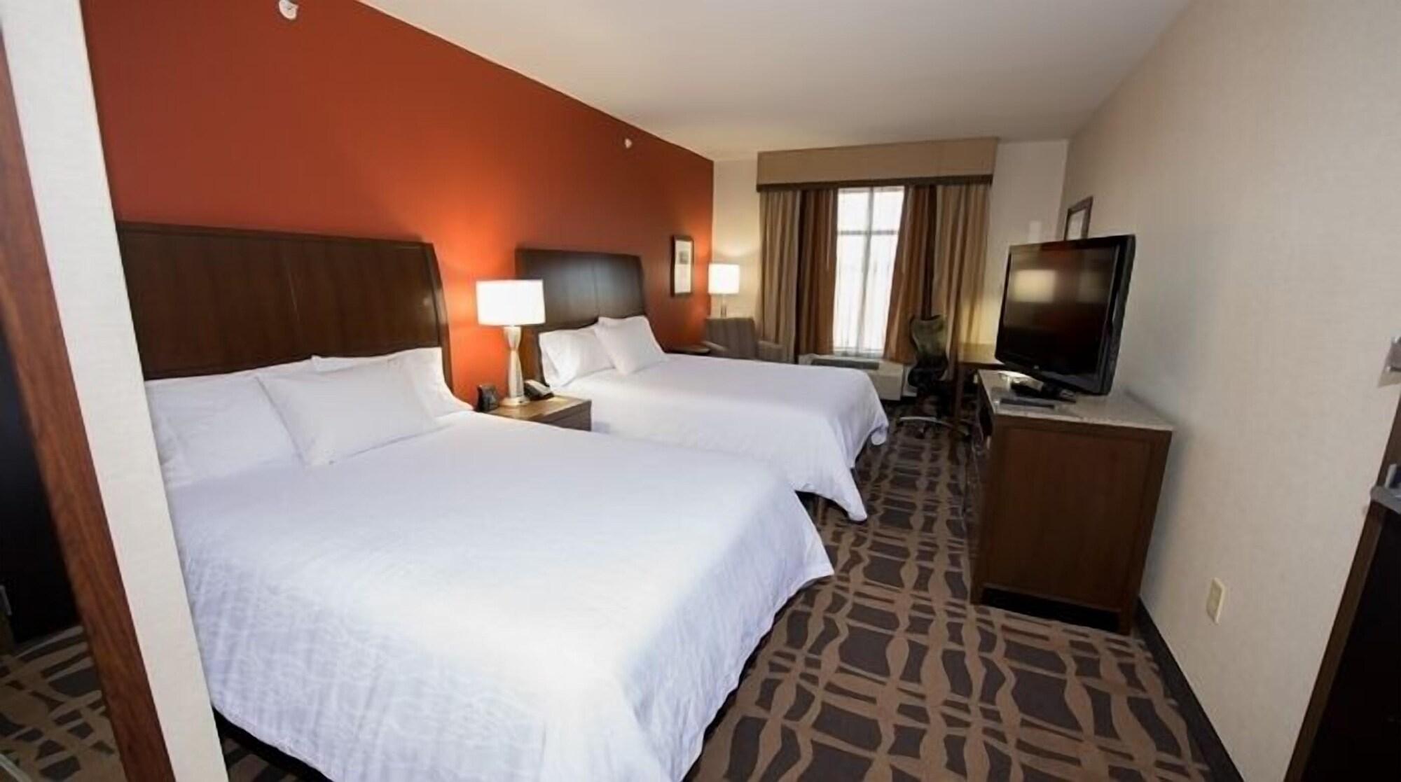 Hilton Garden Inn Findlay Bagian luar foto