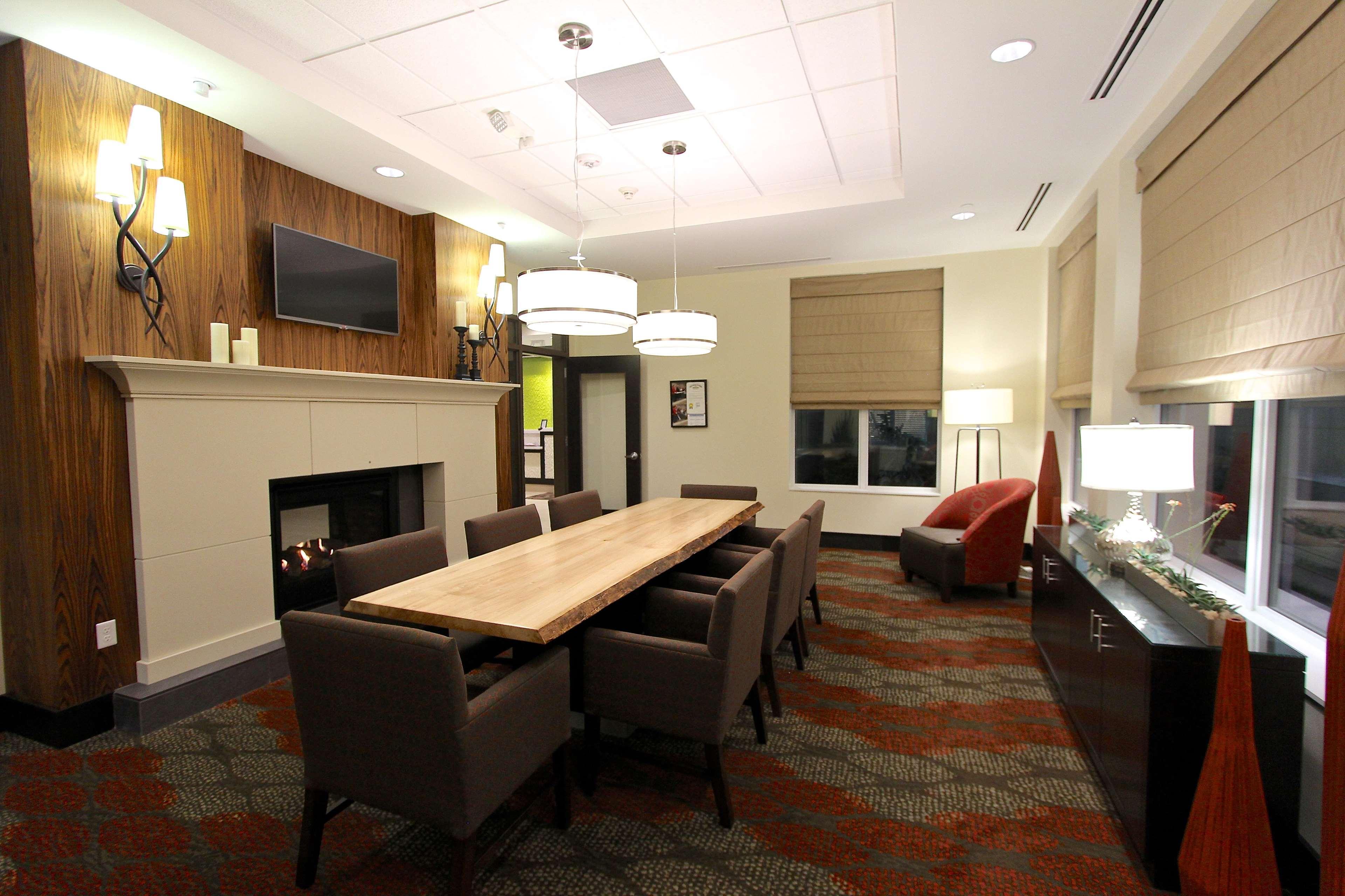 Hilton Garden Inn Findlay Bagian luar foto