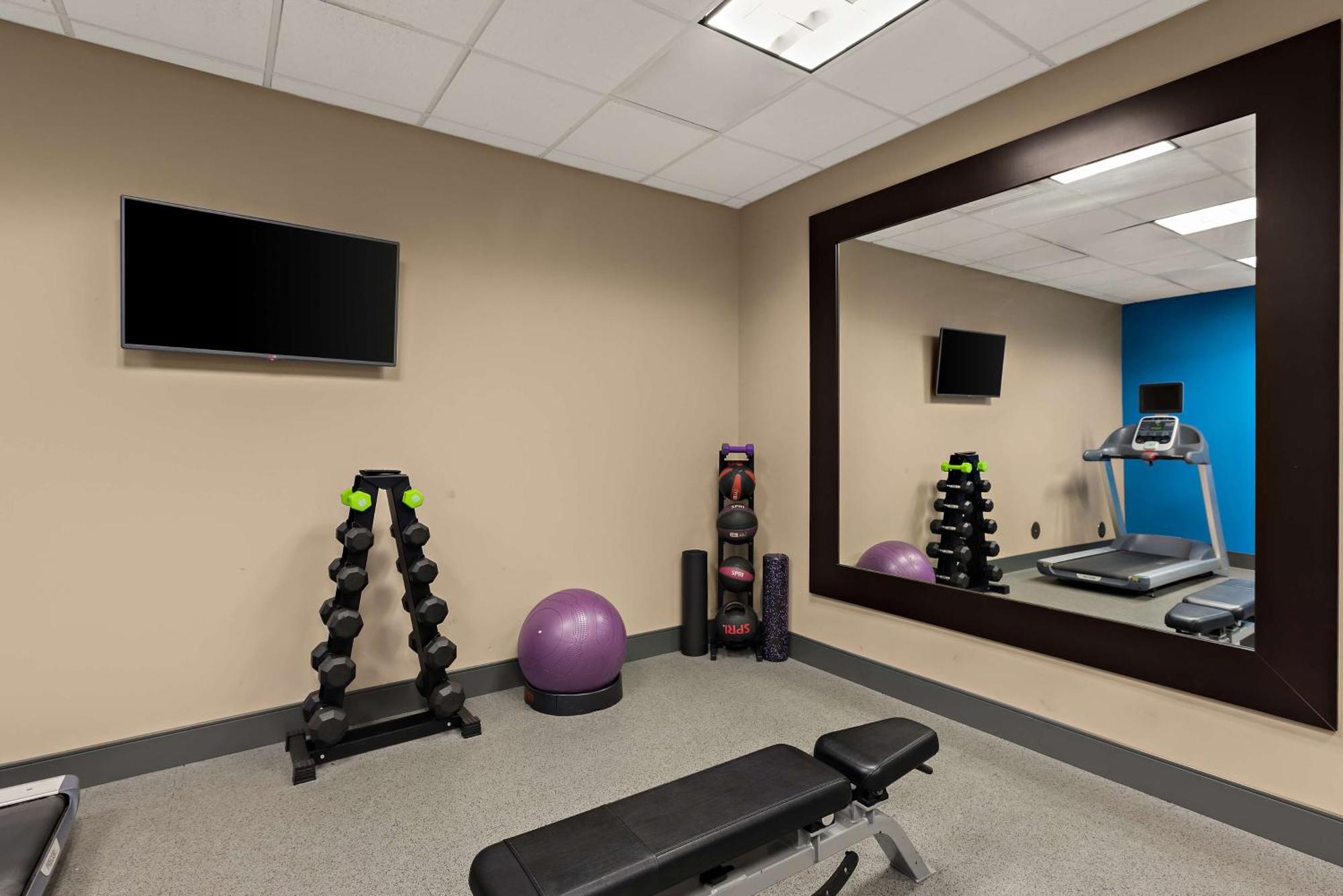 Hilton Garden Inn Findlay Bagian luar foto