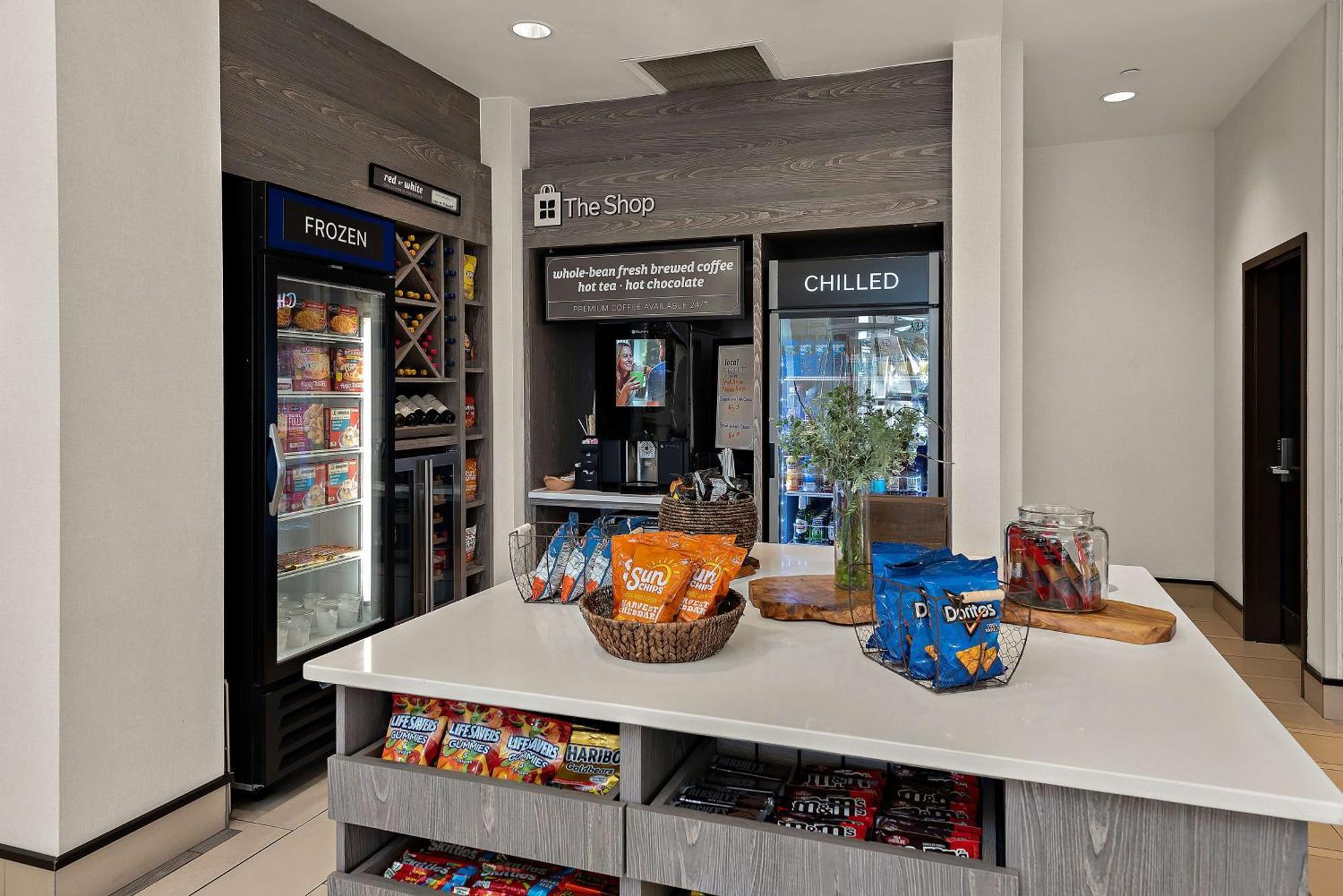 Hilton Garden Inn Findlay Bagian luar foto
