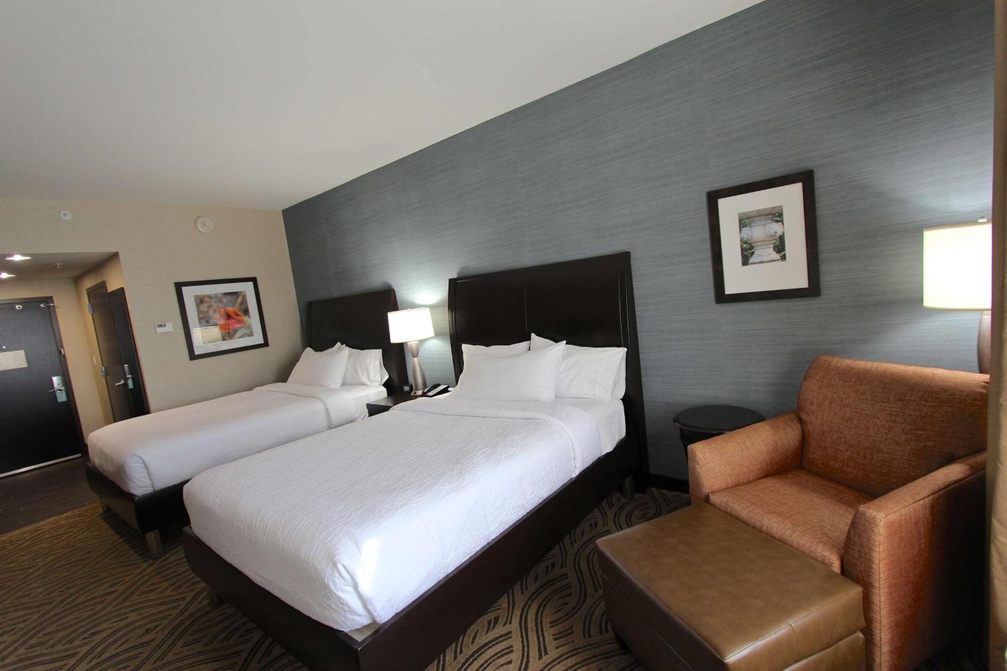 Hilton Garden Inn Findlay Bagian luar foto