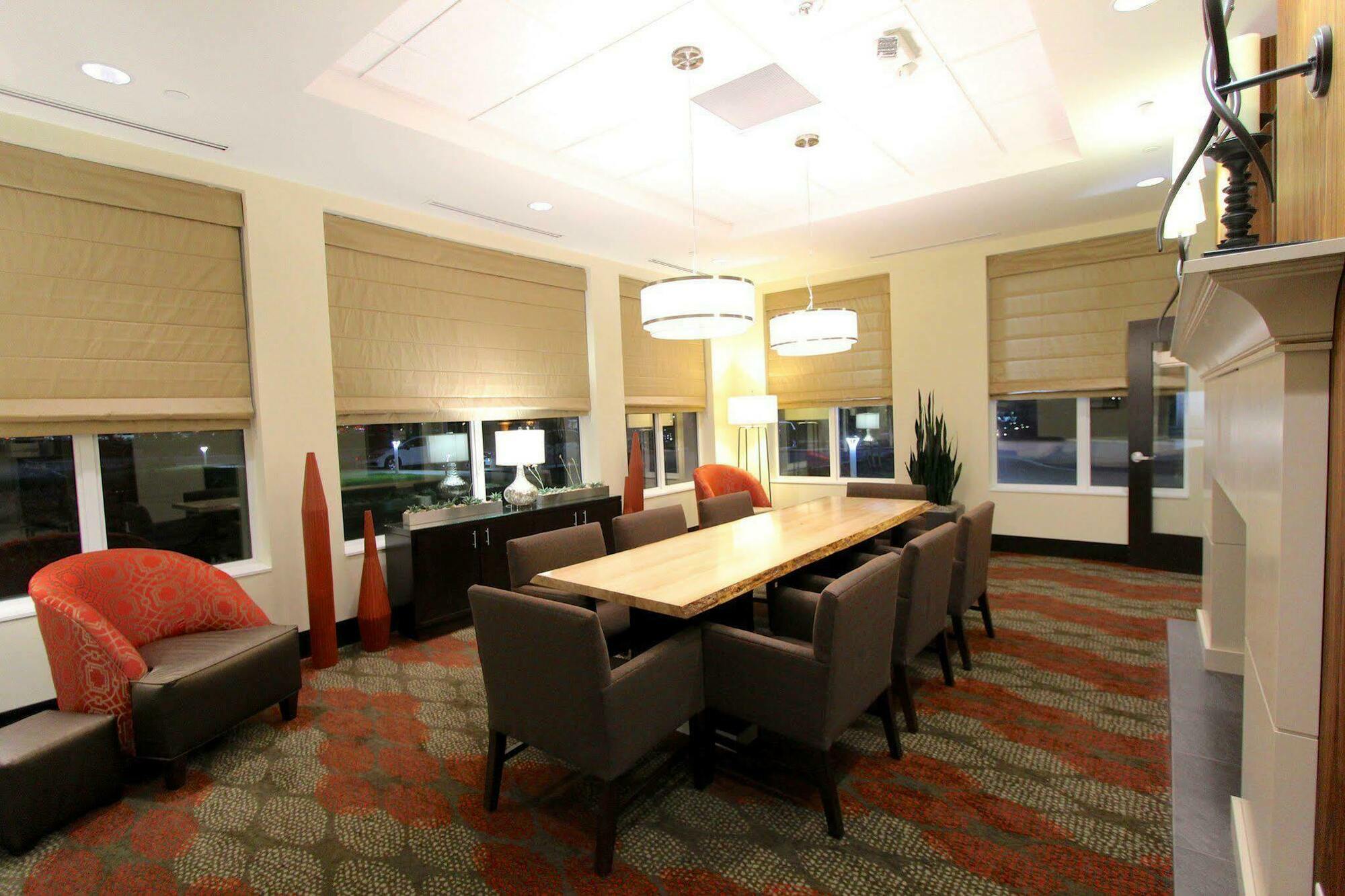 Hilton Garden Inn Findlay Bagian luar foto